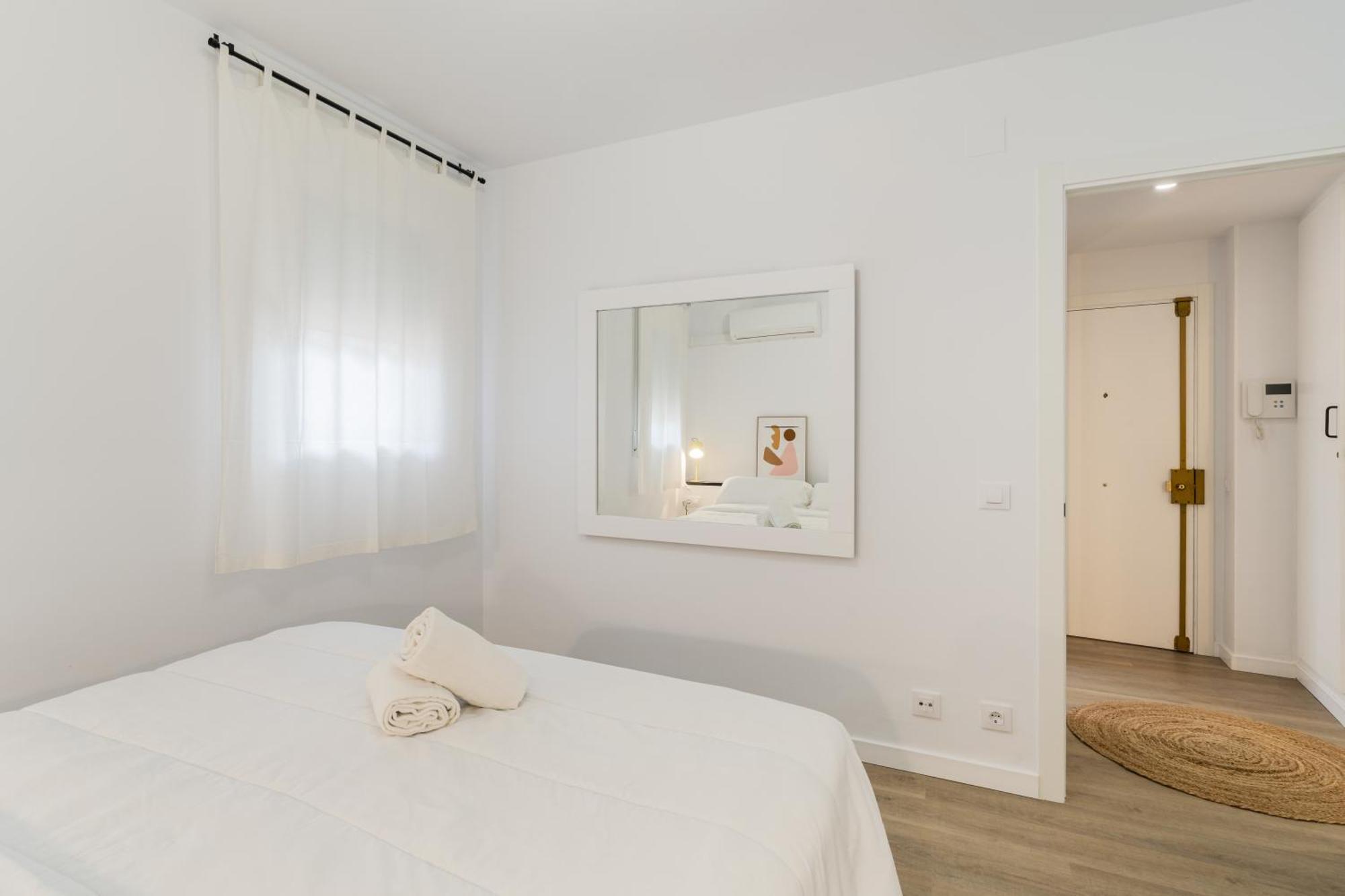 Apartamento Con Dos Grandes Terrazas En Girona Eksteriør bilde